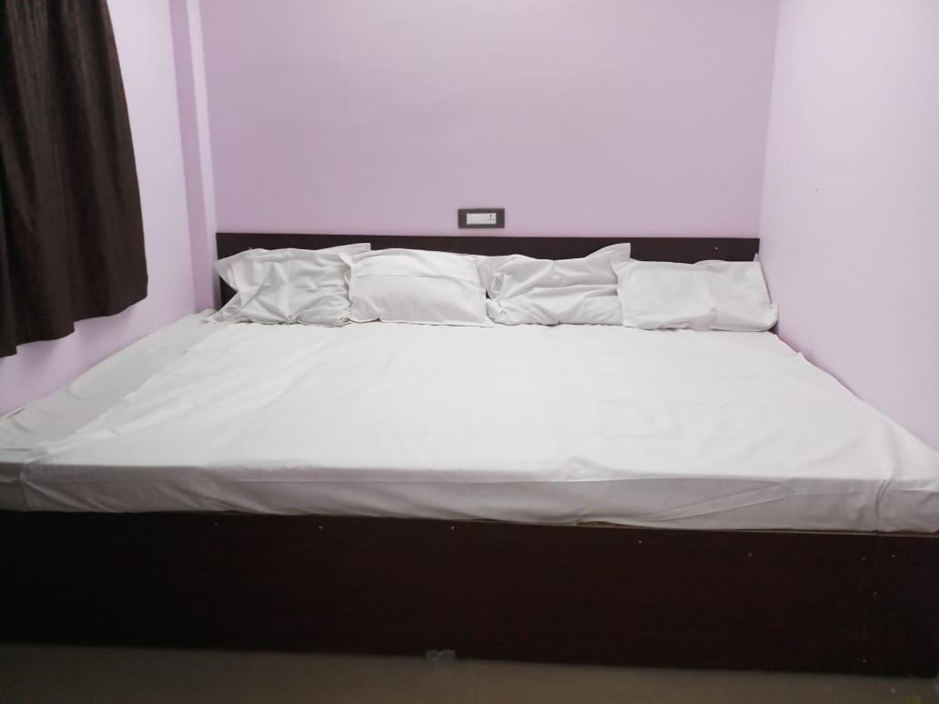Sri Kousthubham Residency Tirupati Exterior foto